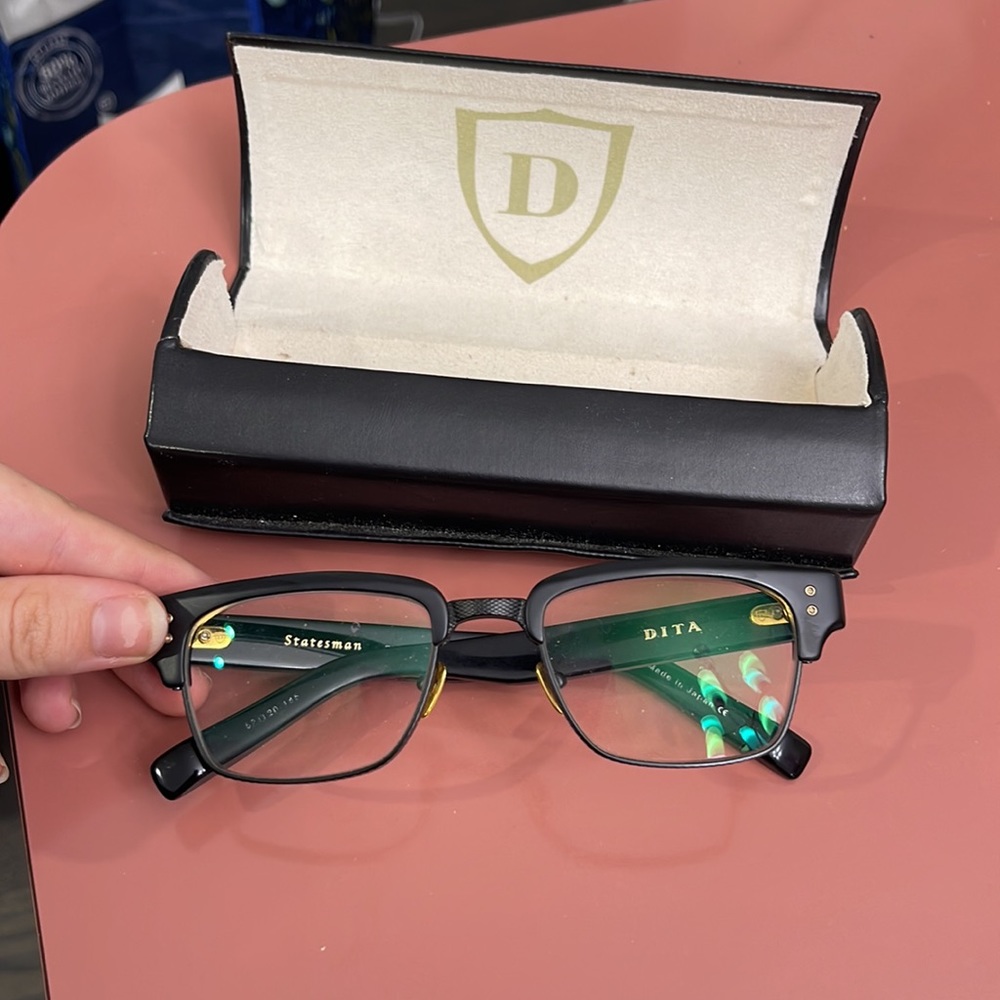 DITA STATESMAN EYEGLASSES AND EYEGLASS CASE offers welcome - Picture 5 of 9